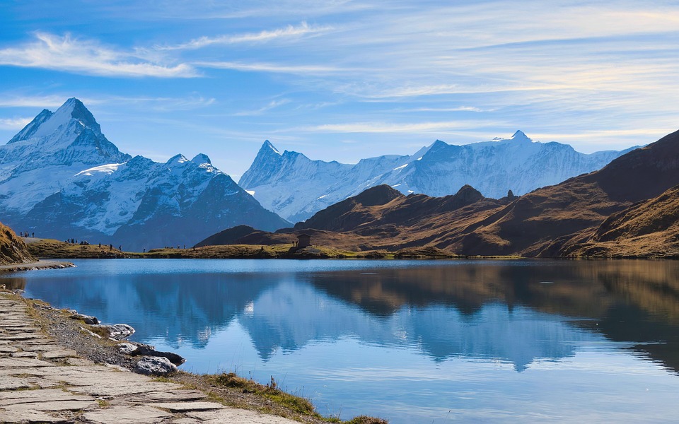 Essential Tips for Selecting Health Insurance in Switzerland